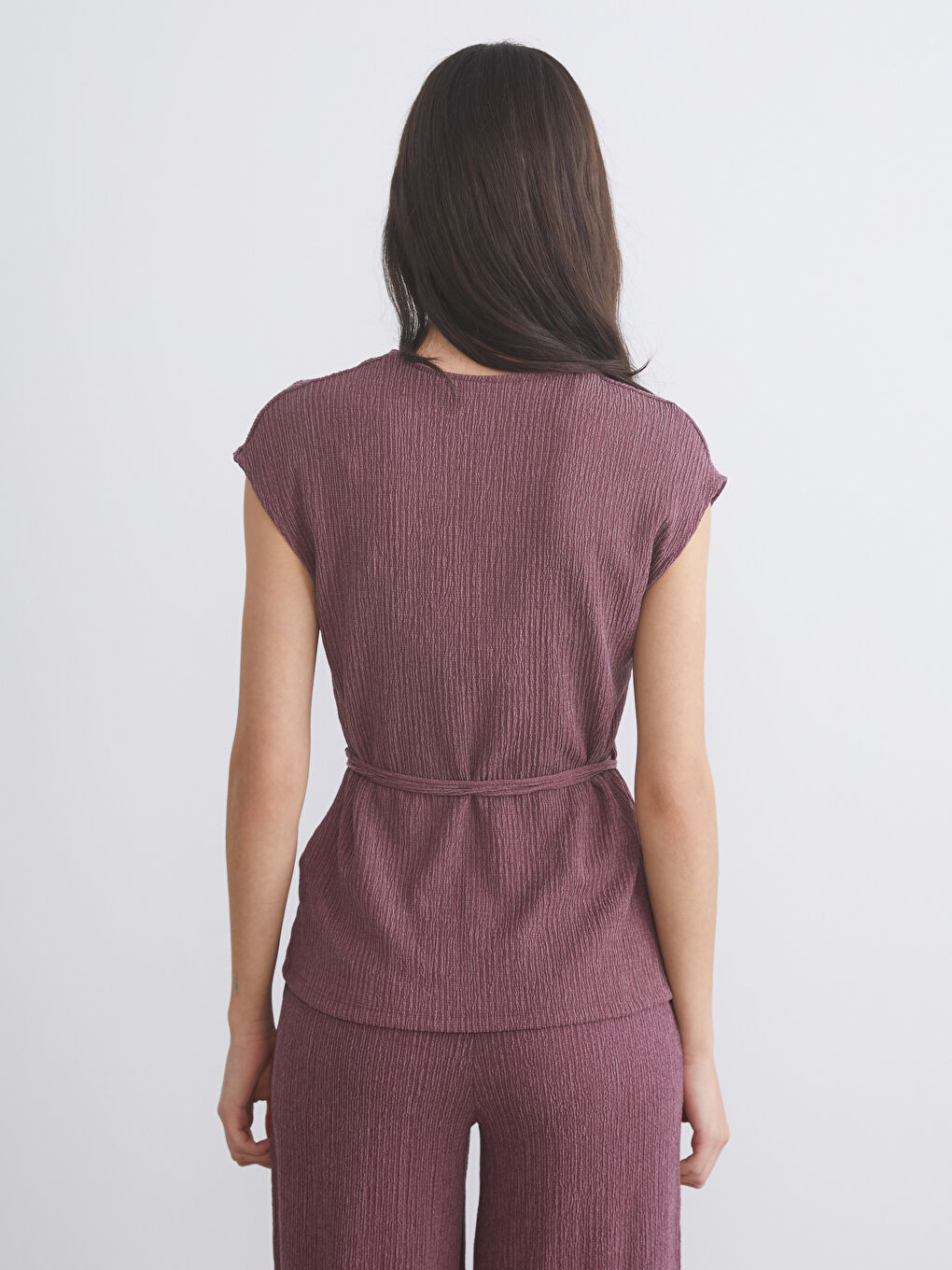 کەمەری یاخەی V چنراوی تان و پۆدار - بۆ ژنان-6