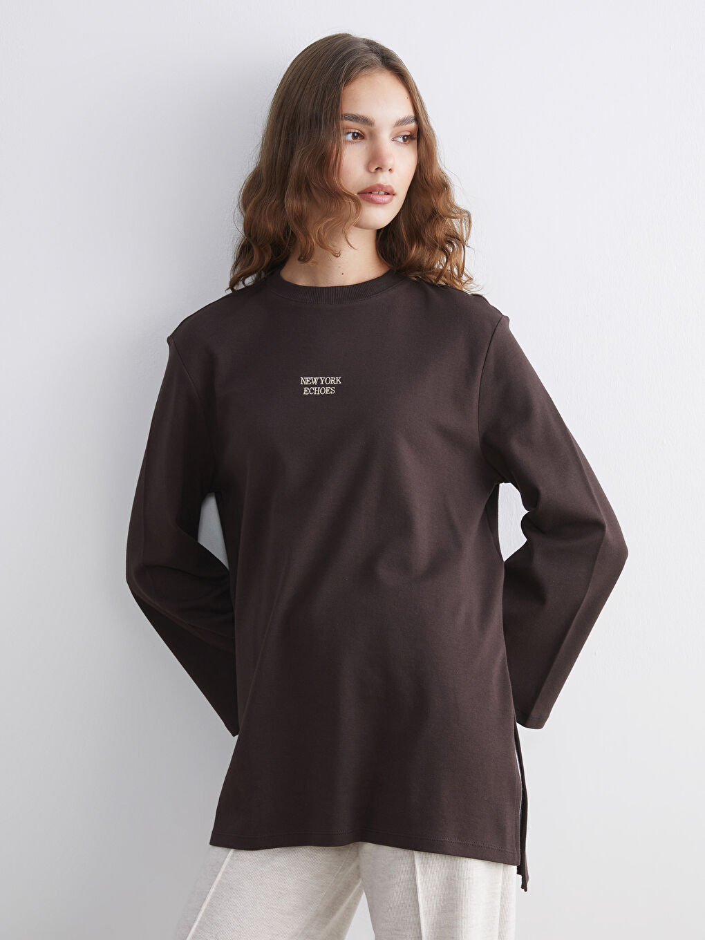 Kahverengi New York Nakışlı Oversize Kadın Sweatshirt Tunik