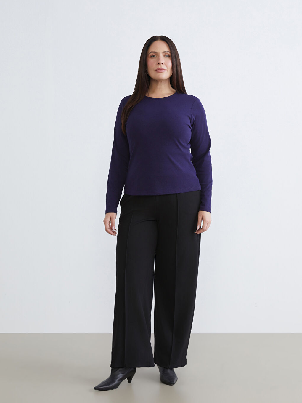 Mor Bisiklet Yaka Kadın Tişört-1