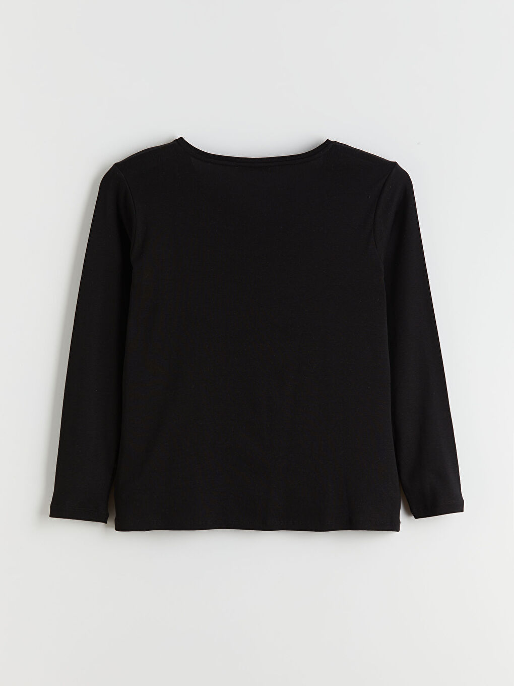 Siyah V Yaka Kadın Tişört-3