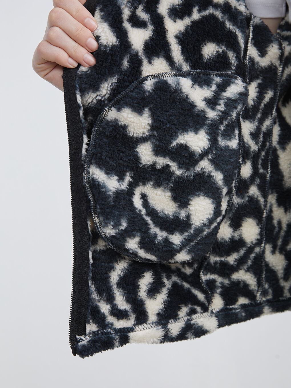 CRNA Kardigan Žena-3