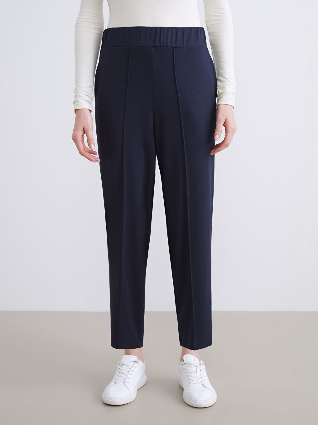 Lacivert Beli Lastikli Kadın Eşofman Altı-2