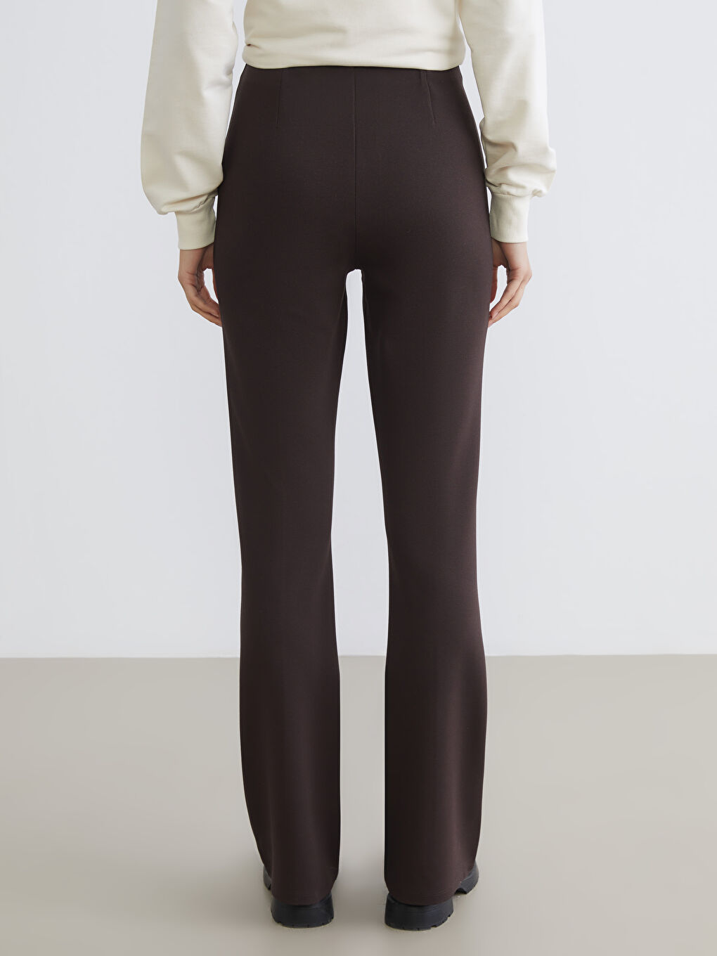 Hoch taillierte Spanische Bein Damenhose-3