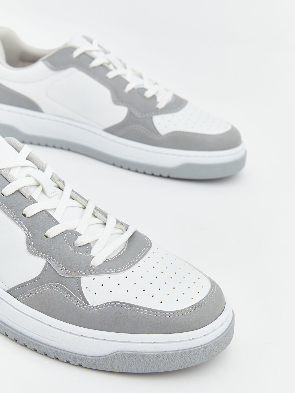 Gri Deri Görünümlü Erkek Spor Ayakkabı-2