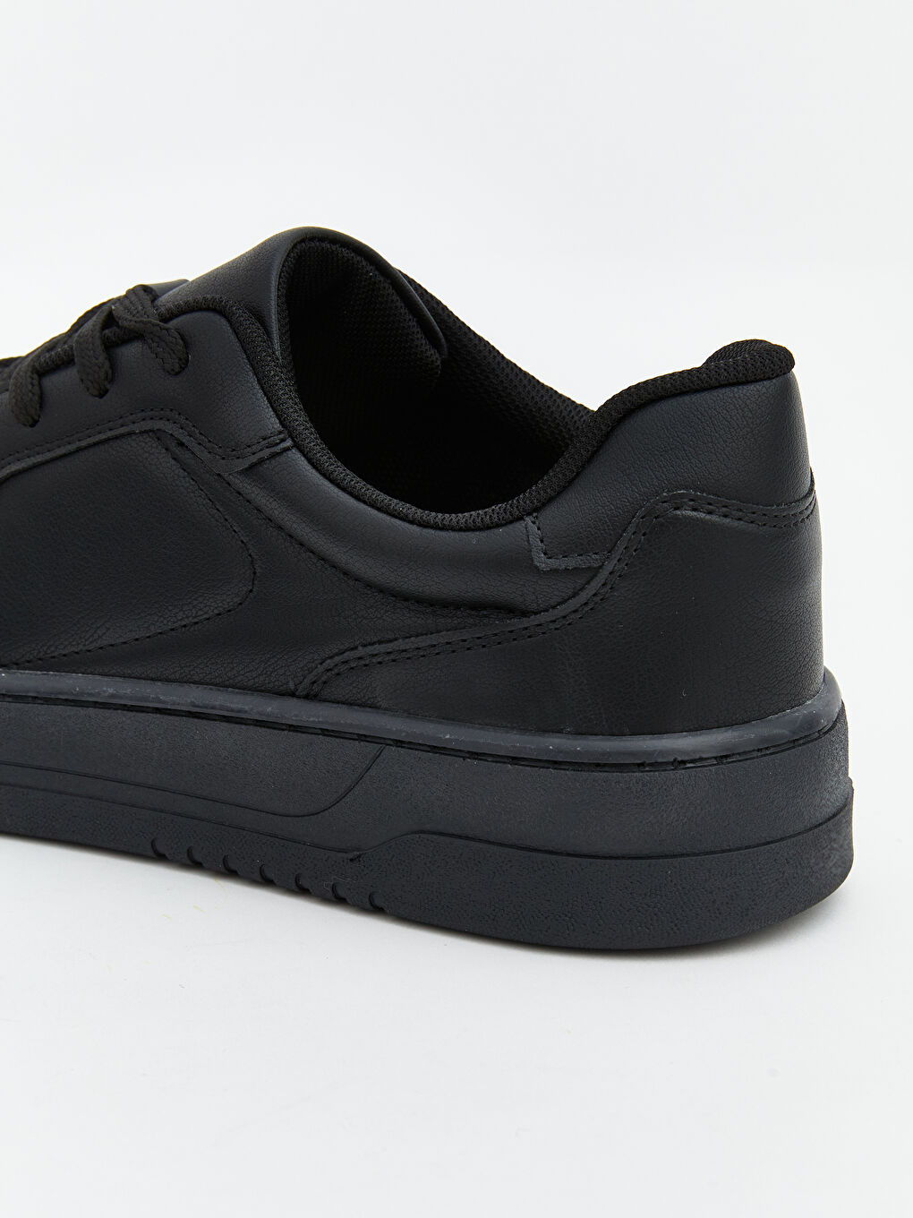 Siyah Deri Görünümlü Erkek Spor Ayakkabı-4