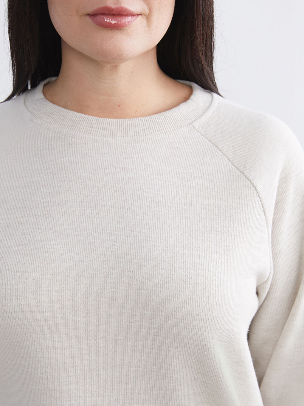 Bej Bisiklet Yaka Kadın Sweatshirt-4