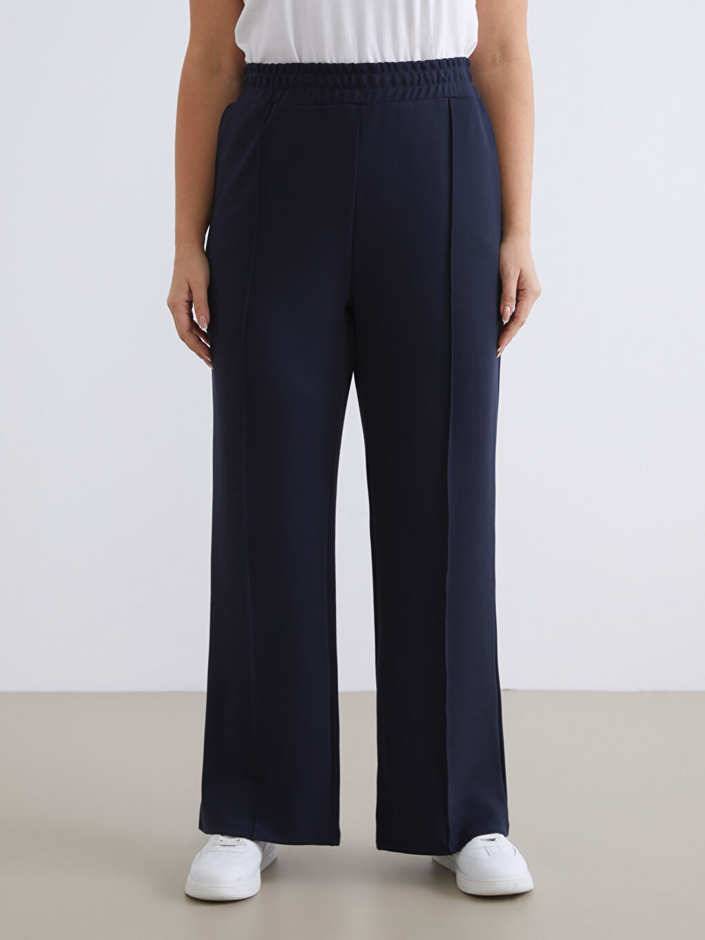 Lacivert Büyük Beden Beli Lastikli Kadın Eşofman Altı-1