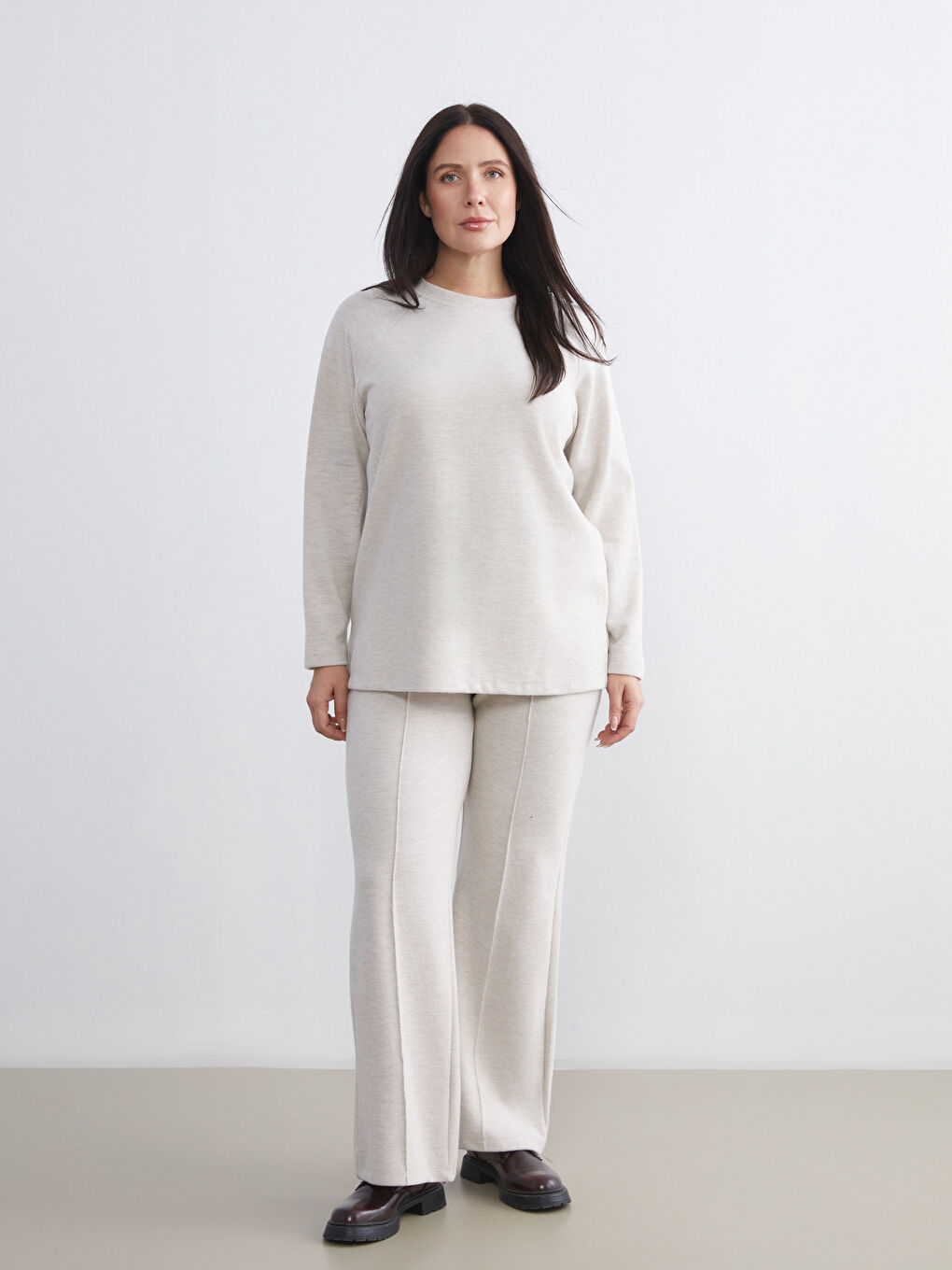 Bej Büyük Beden Beli Lastikli Kadın Eşofman Altı-1