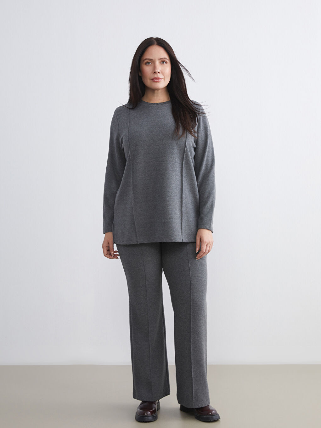 Antrasit Büyük Beden Beli Lastikli Kadın Eşofman Altı-1