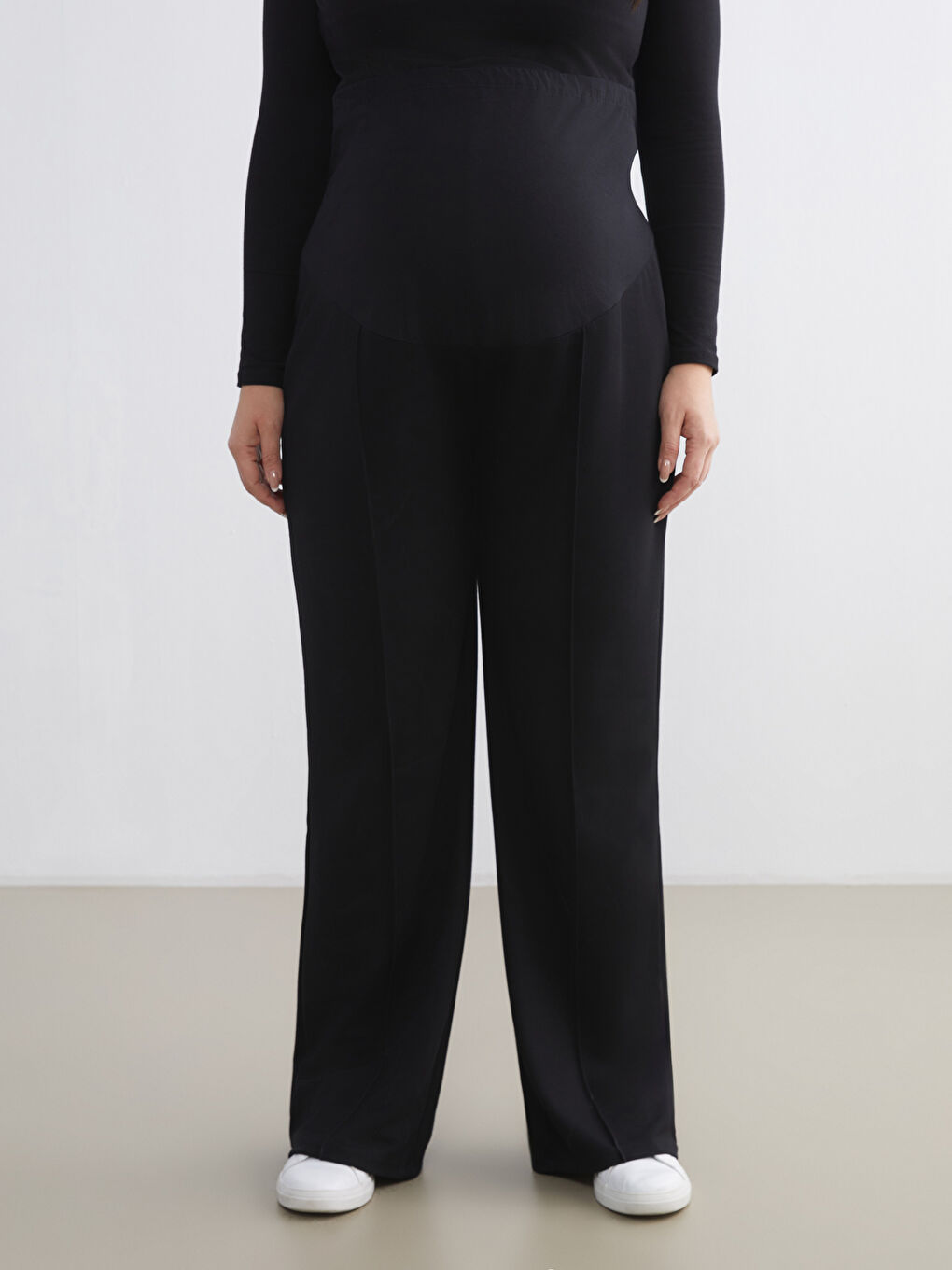 Siyah Beli Lastikli Karın Panelli Hamile Eşofman Altı-2