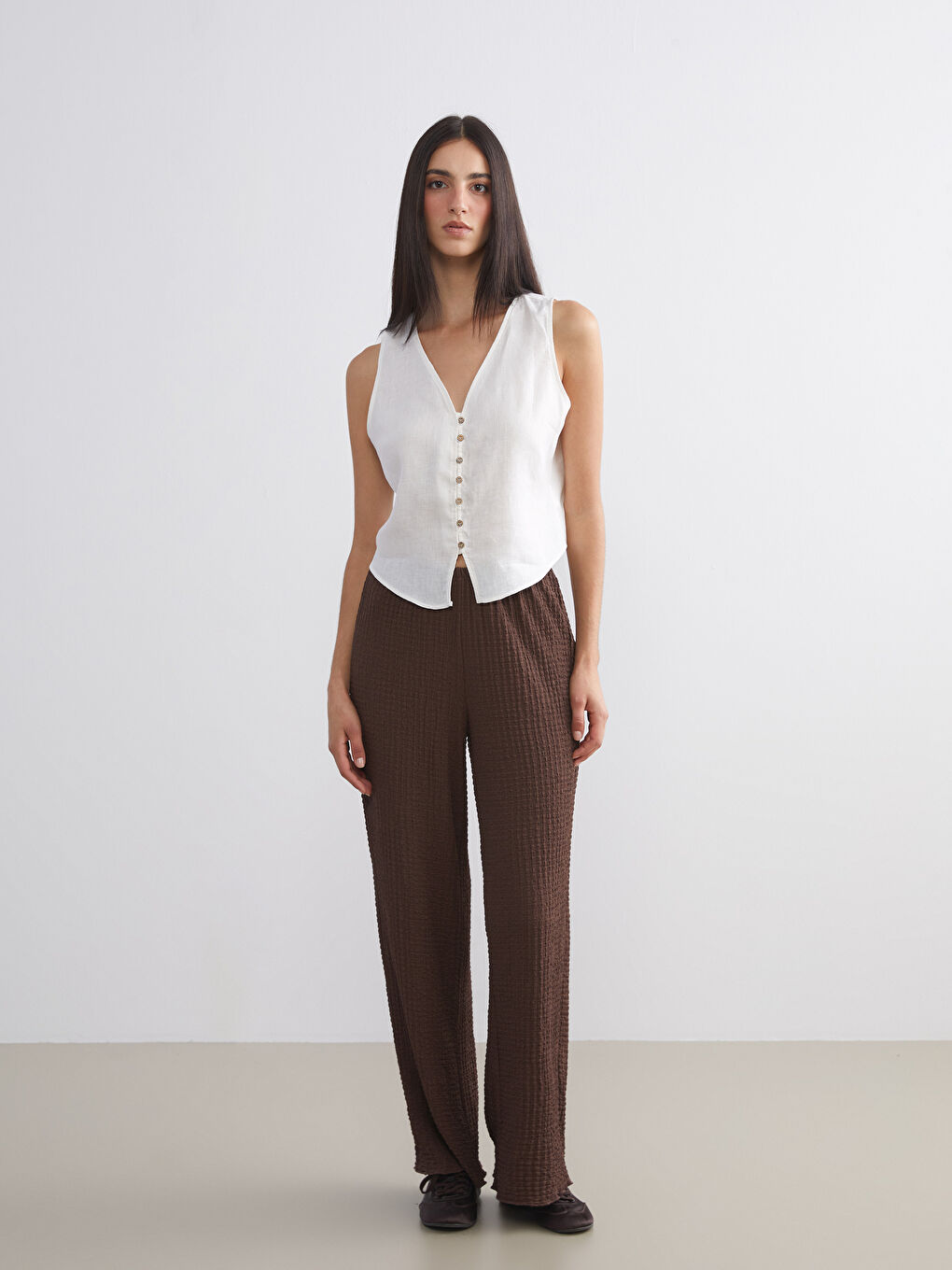 Elasticated Waist Textured Women's Trousers