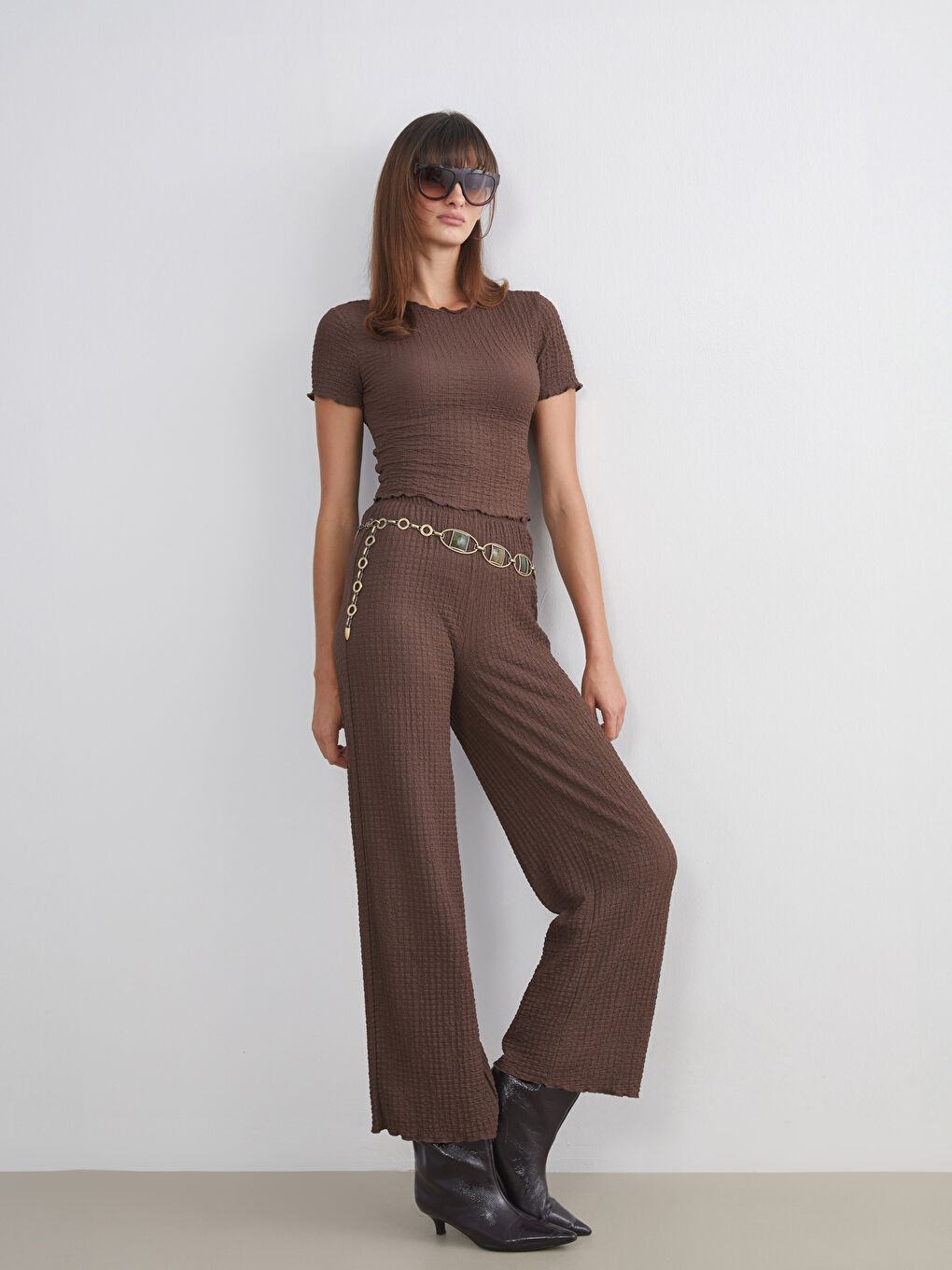Elasticated Waist Textured Women's Trousers