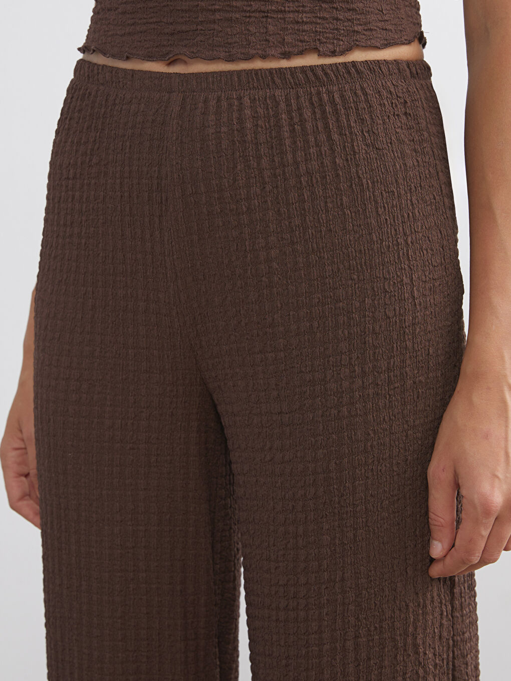 Elasticated Waist Textured Women's Trousers-2