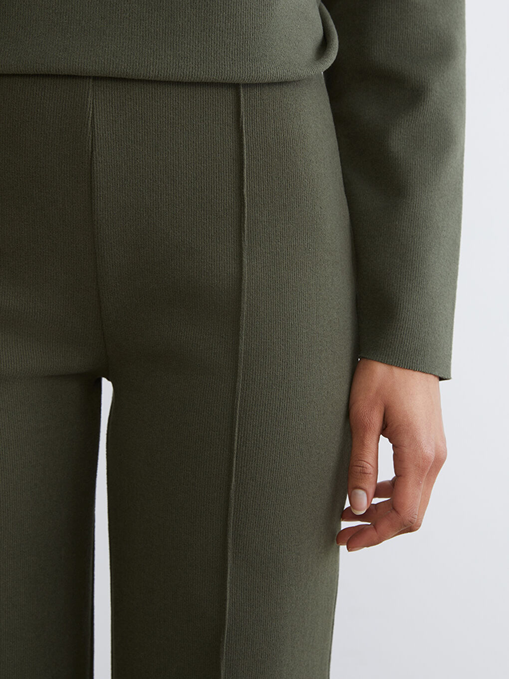 Yeşil Beli Lastikli Kadın Eşofman Altı-2