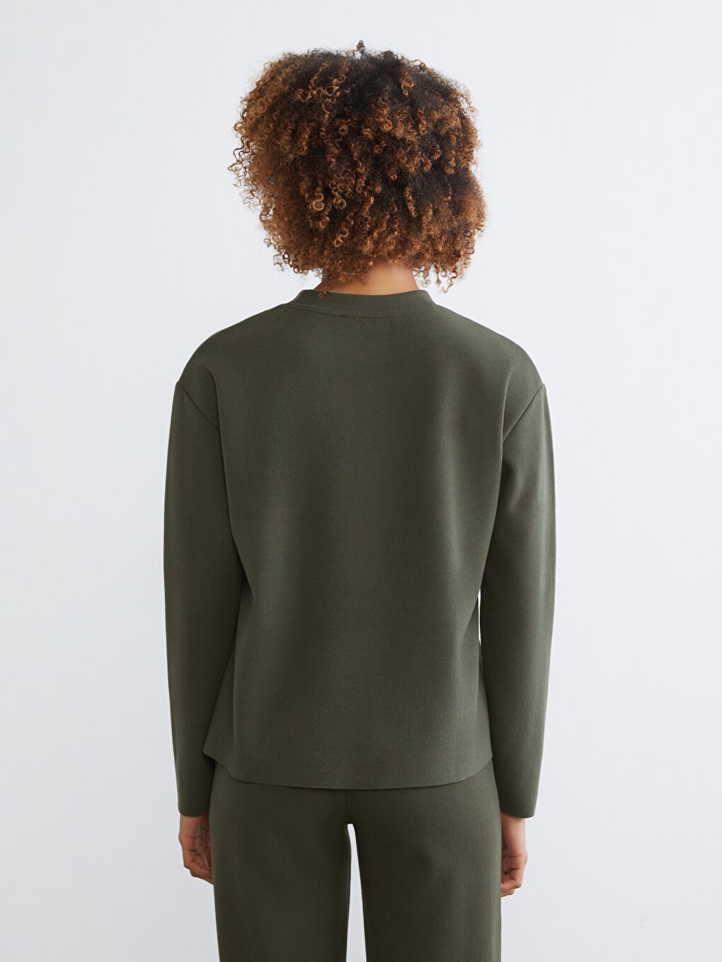 Yeşil Bisiklet Yaka Uzun Kollu Kadın Tişört-3