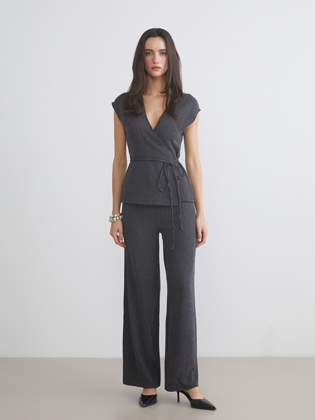 Elasticated Waist Textured Wide Leg Women's Trousers-1