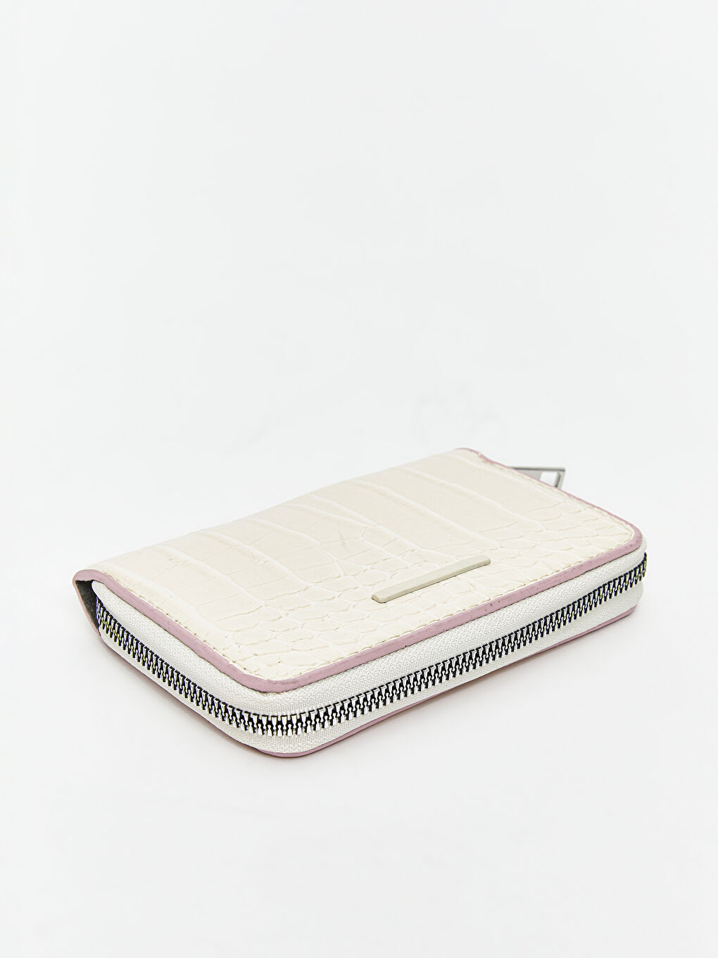 Ekru Deri Görünümlü Kroko Desenli Kadın Cüzdan-1
