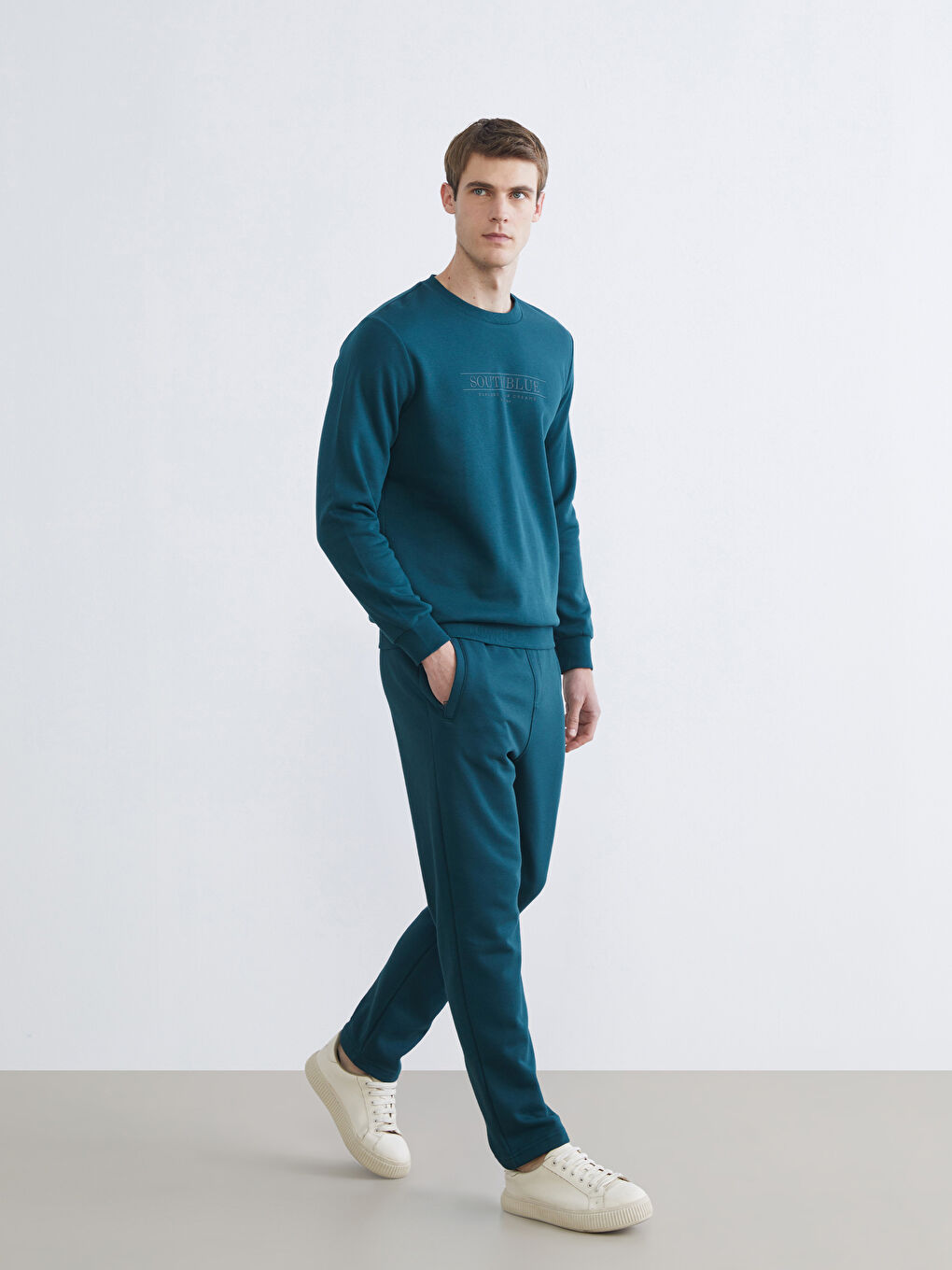 Свитшот Мужской Толстый С Принтом С Круглым Вырезом-1