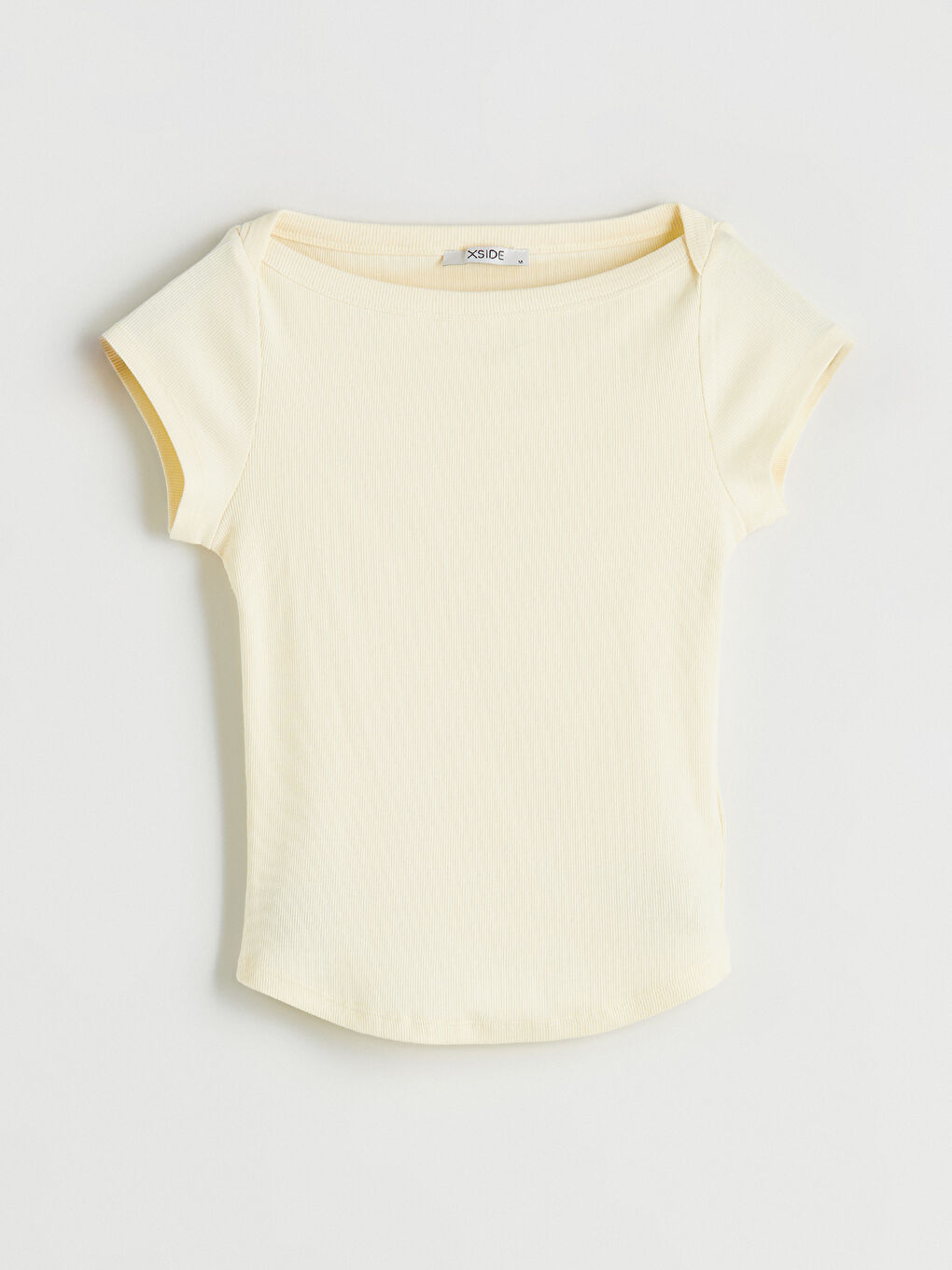 Sarı Kayık Yaka Kadın Tişört-4