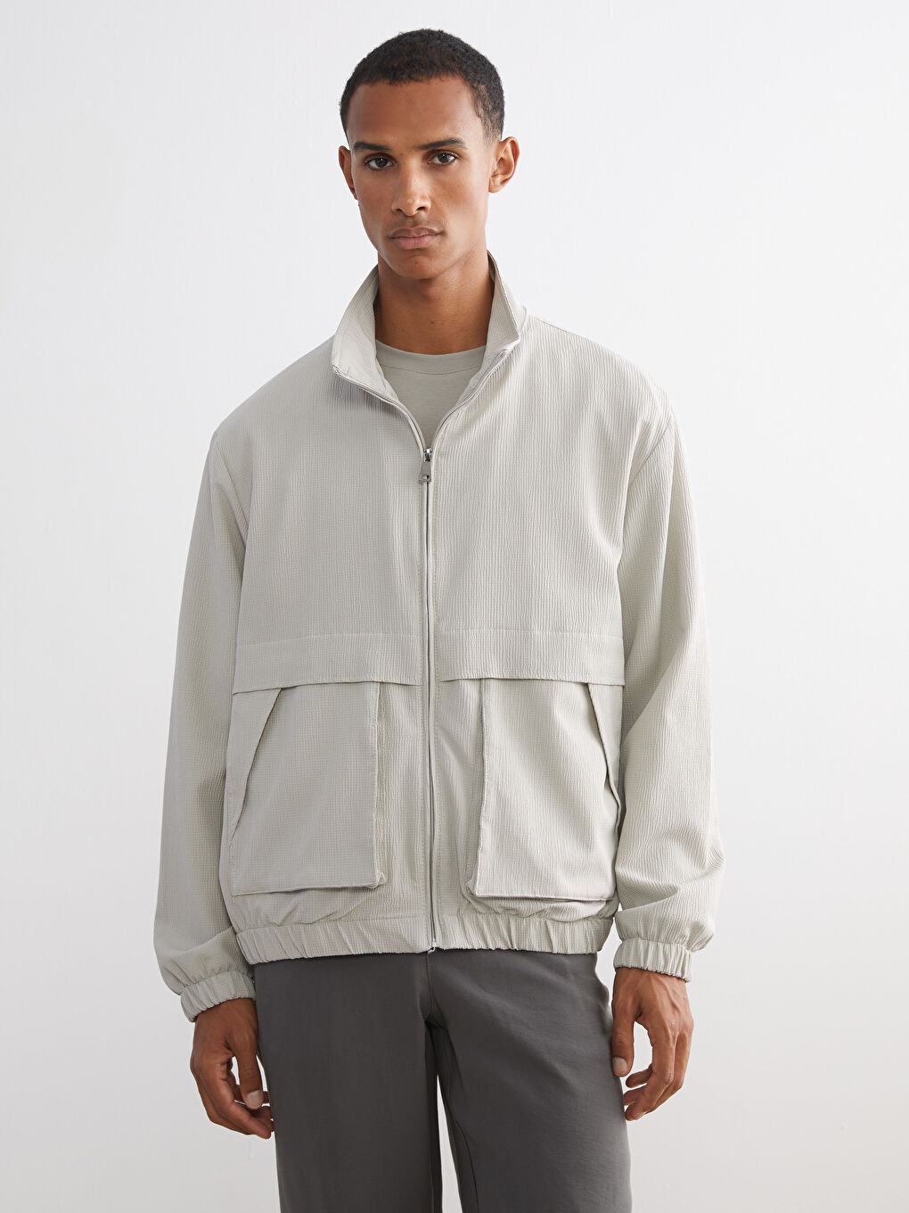 Bej Rahat Kalıp Dik Yaka Erkek Mont