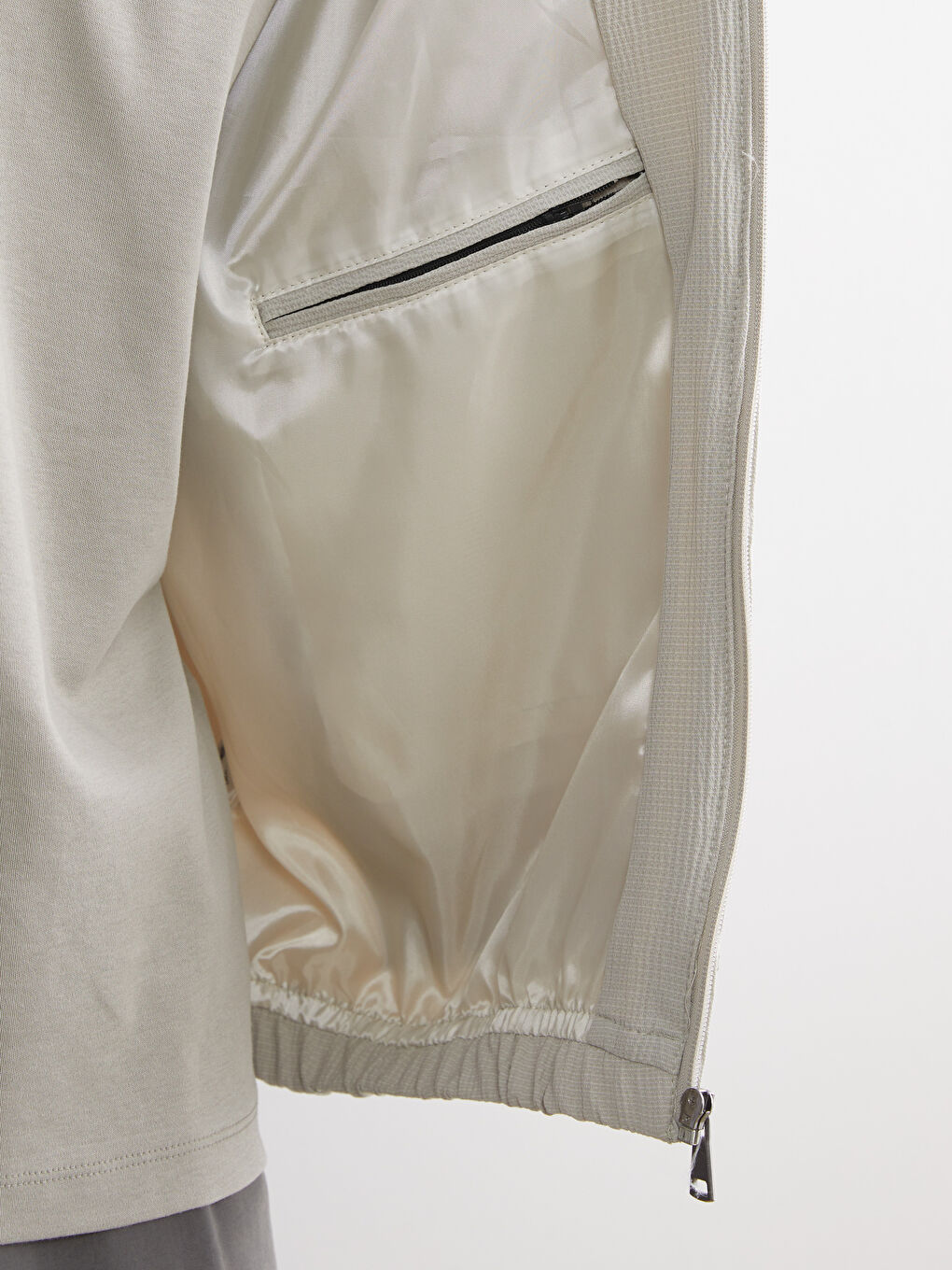 Bej Rahat Kalıp Dik Yaka Erkek Mont-3