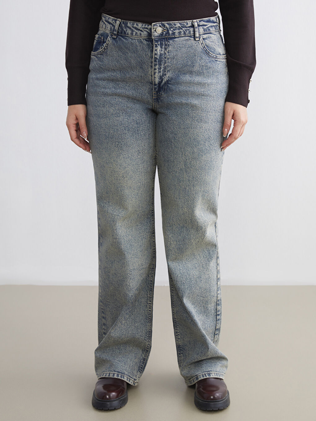 İndigo Büyük Beden Straight Fit Kadın Jean Pantolon-1