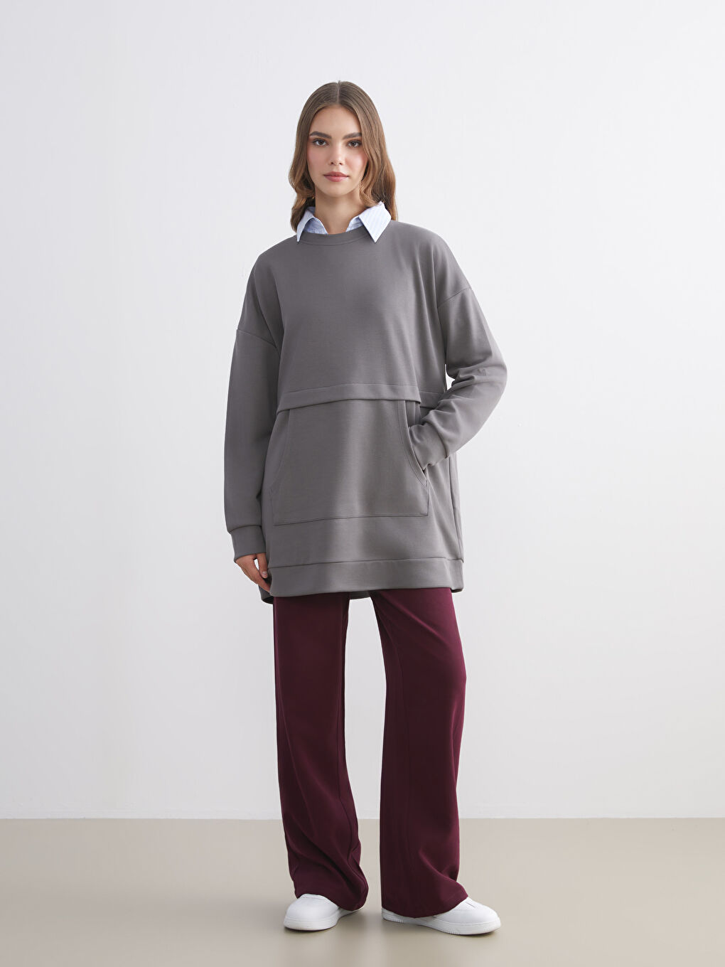 Gri Büyük Beden Bisiklet Yaka Kadın Sweatshirt Tunik-2