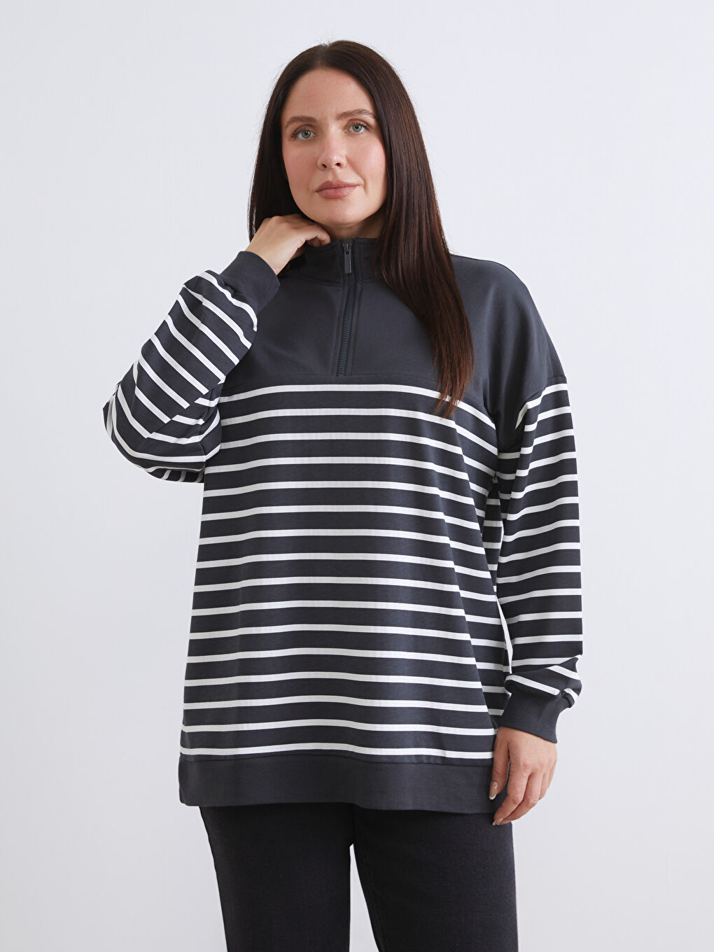 Gri Büyük Beden Çizgili Kadın Sweatshirt Tunik-3