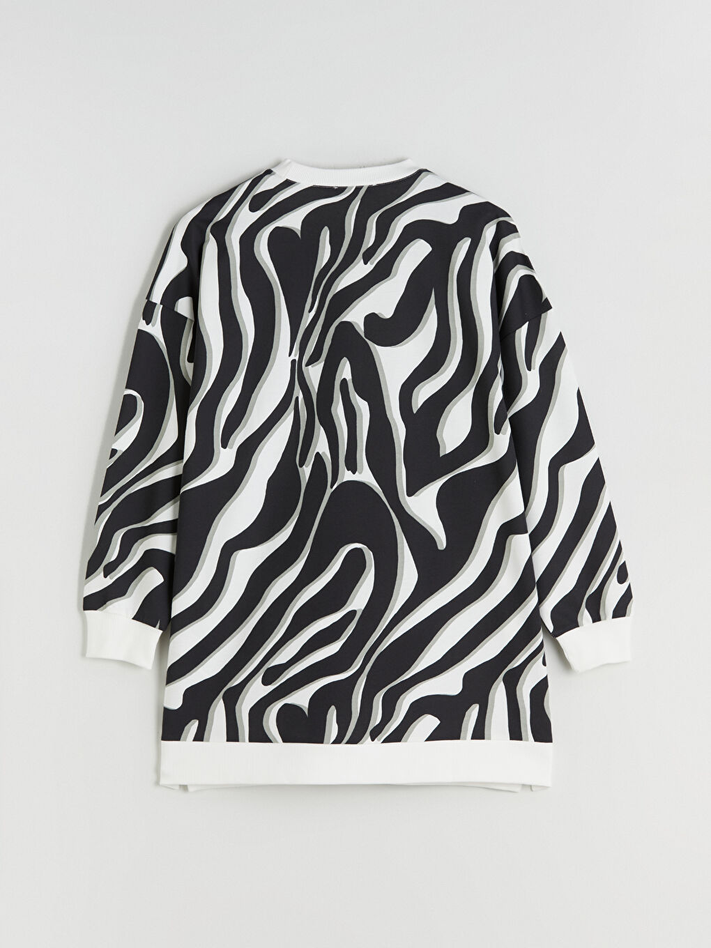 Siyah Büyük Beden Desenli Kadın Sweatshirt Tunik-9