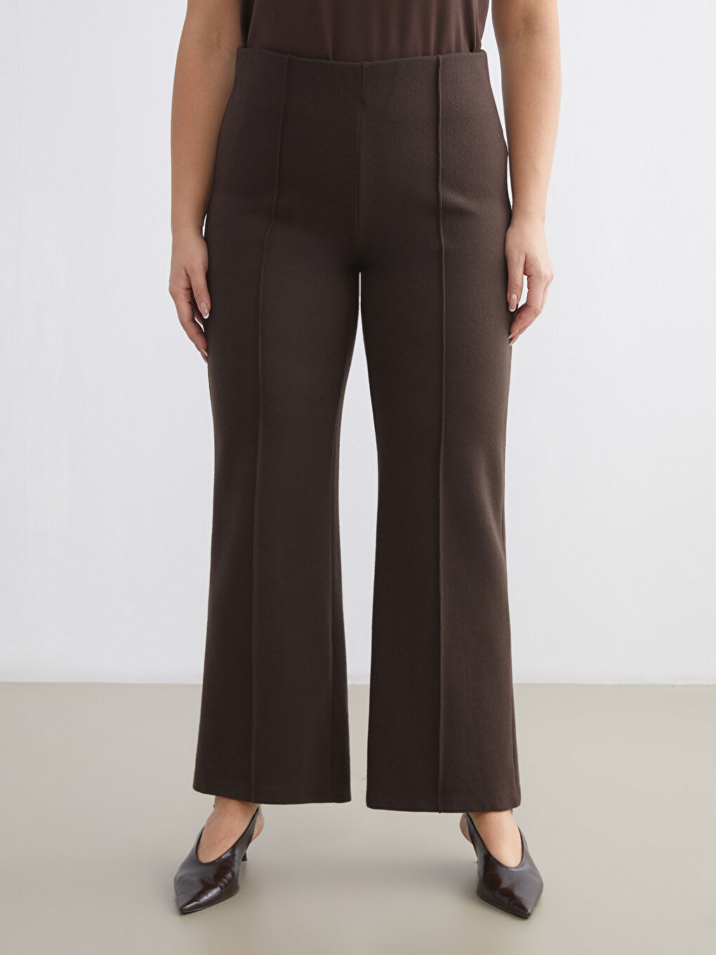 Kahverengi Büyük Beden Beli Lastikli Kadın Eşofman Altı-2