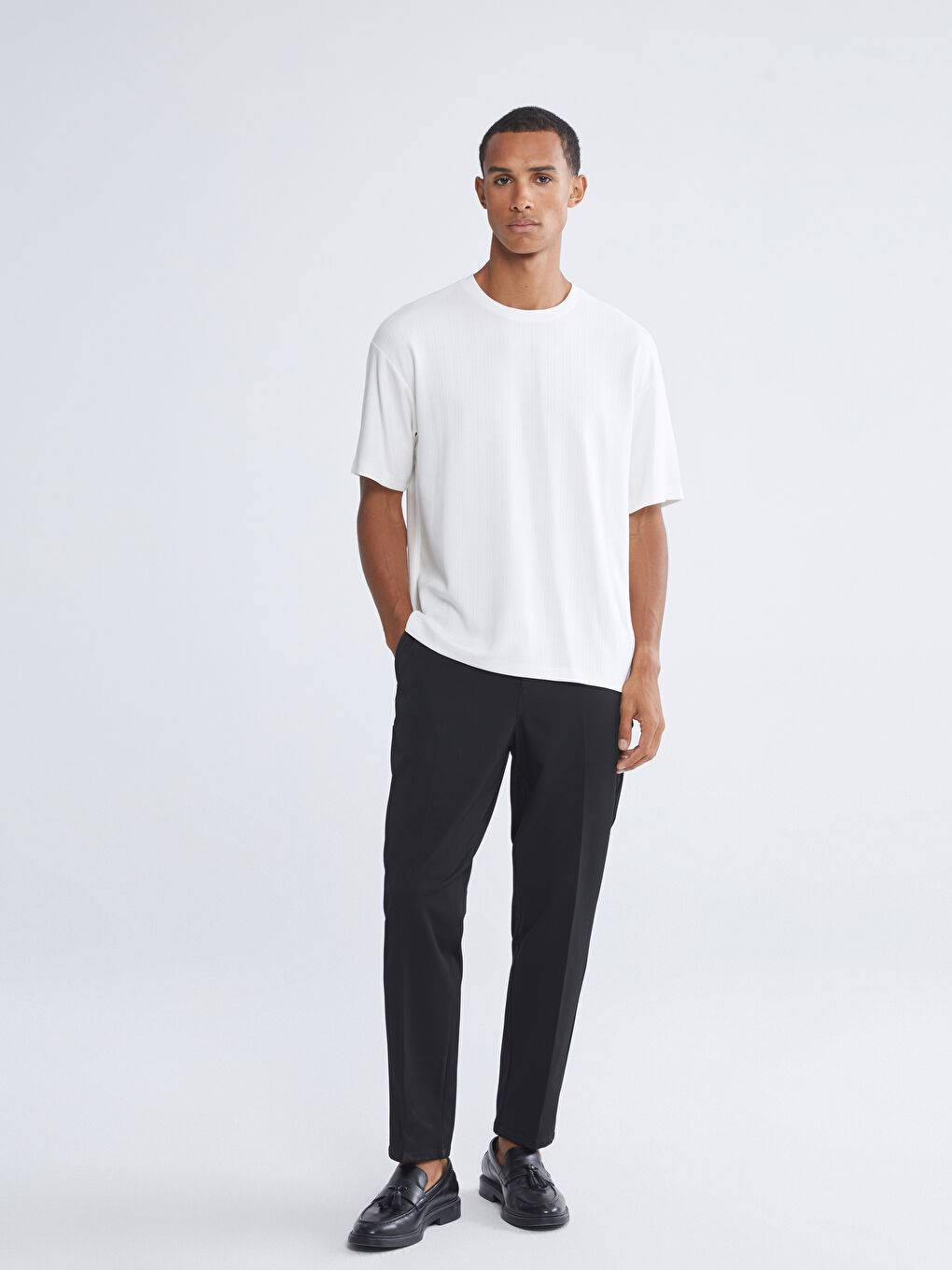 Ekru Bisiklet Yaka Erkek Tişört-1