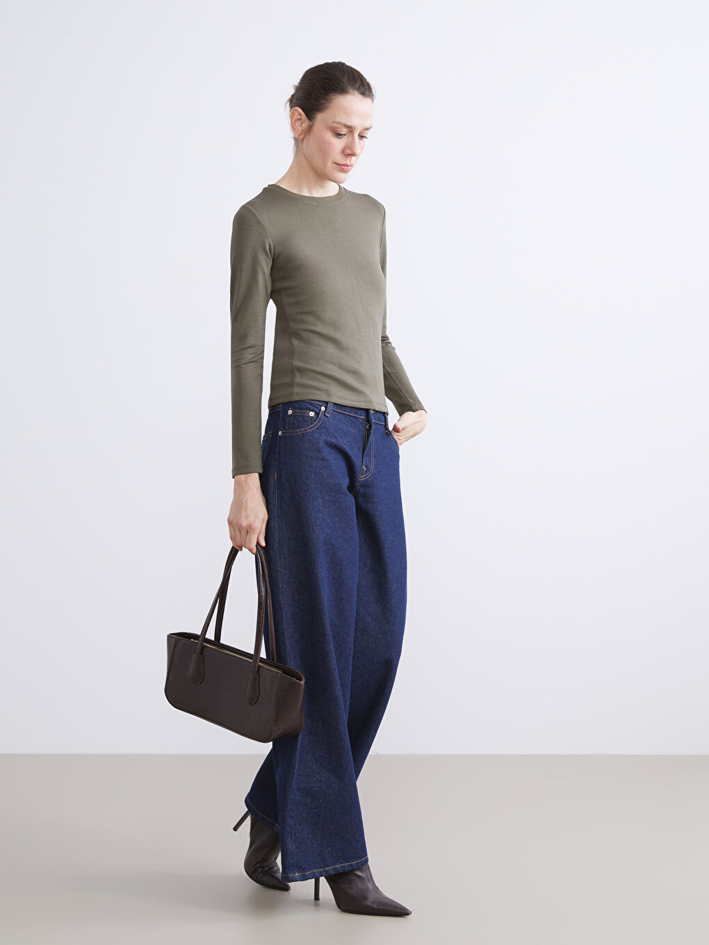 Crew Neck Women's Body-1