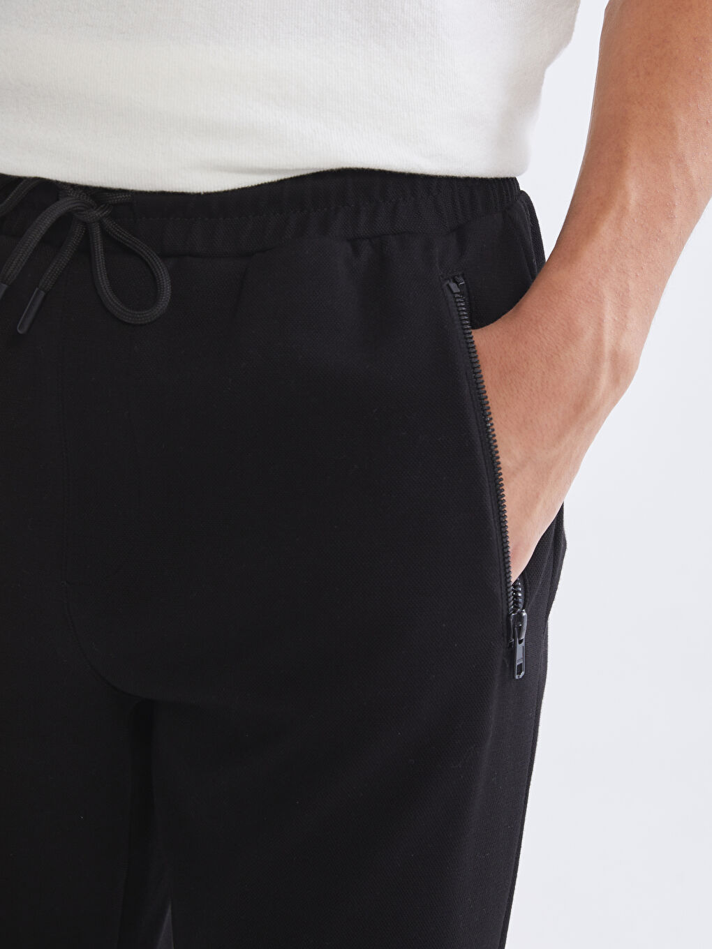 Siyah Standart Kalıp Erkek Eşofman Altı-2