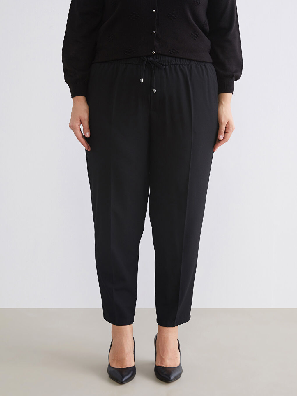 Siyah Beli Lastikli Kadın Pantolon-3