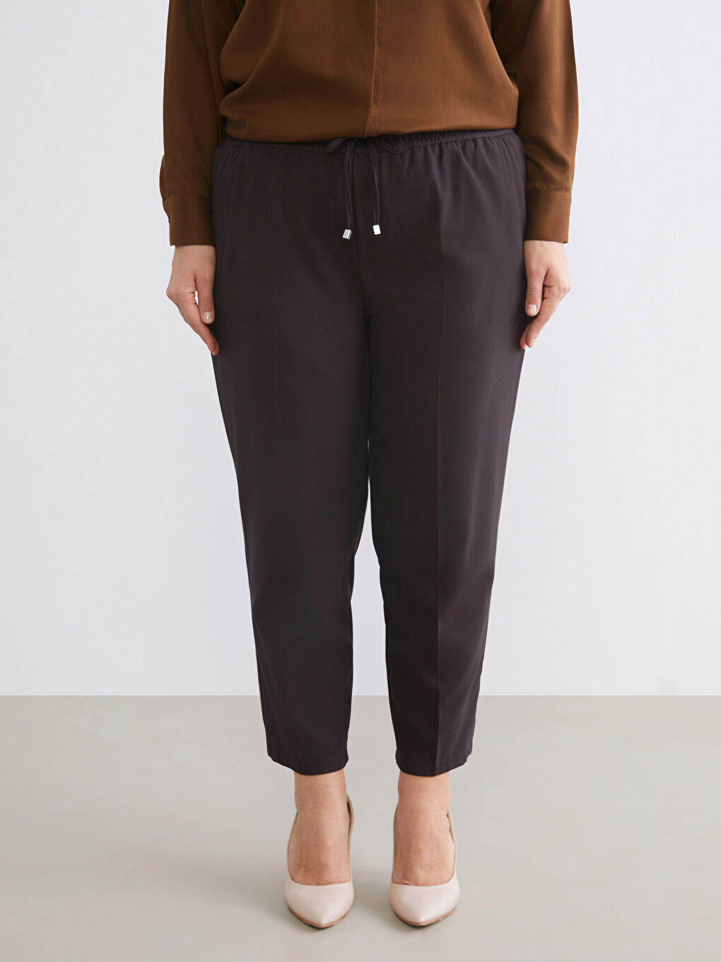 Kahverengi Beli Lastikli Kadın Pantolon-3