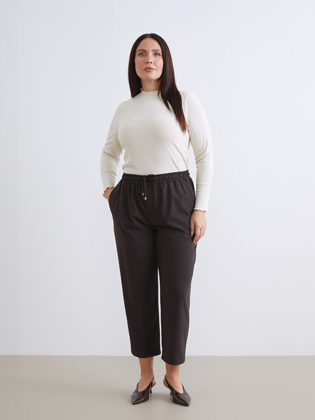 Kahverengi Beli Lastikli Kadın Pantolon-1