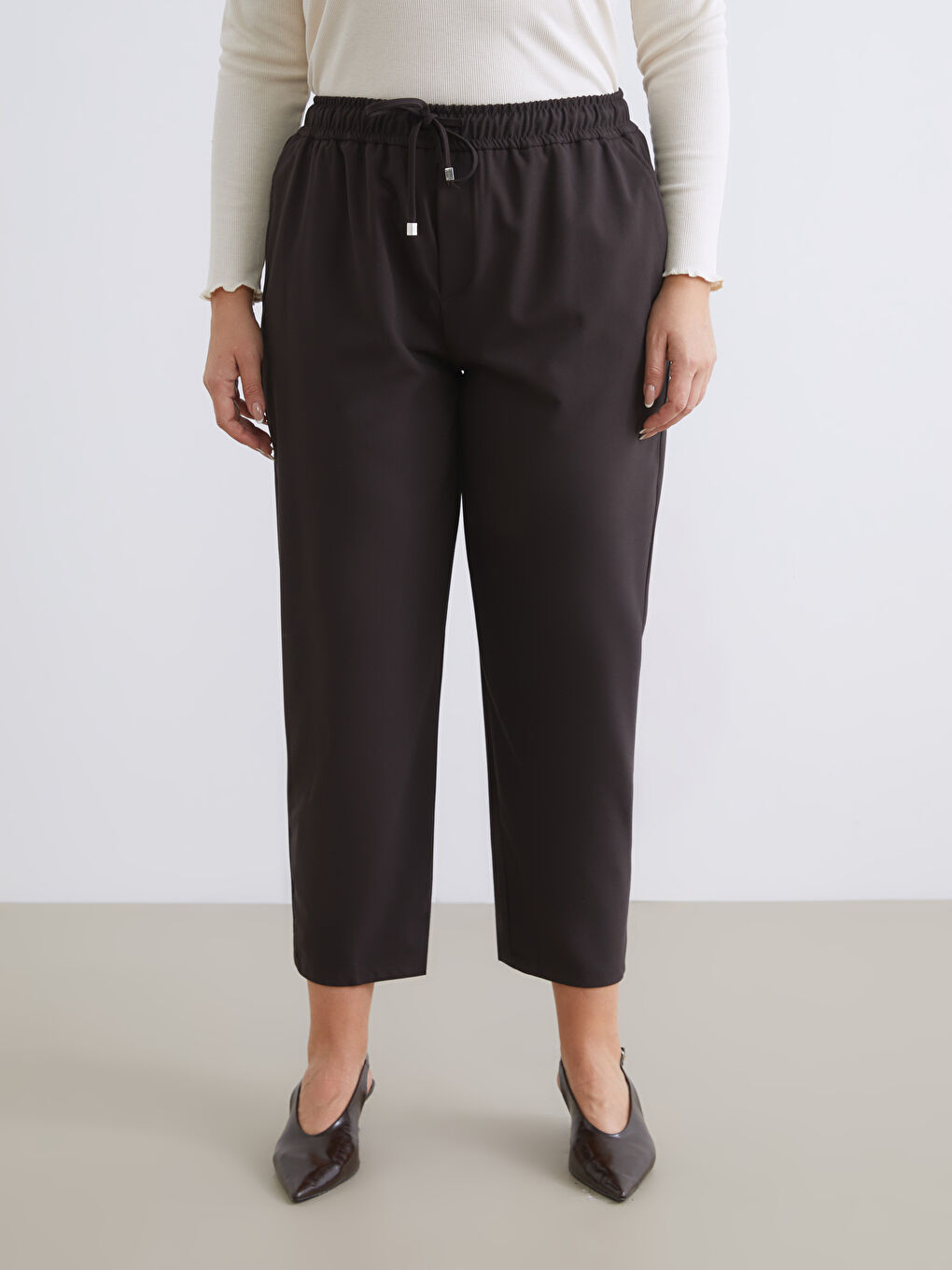 Kahverengi Beli Lastikli Kadın Pantolon-2