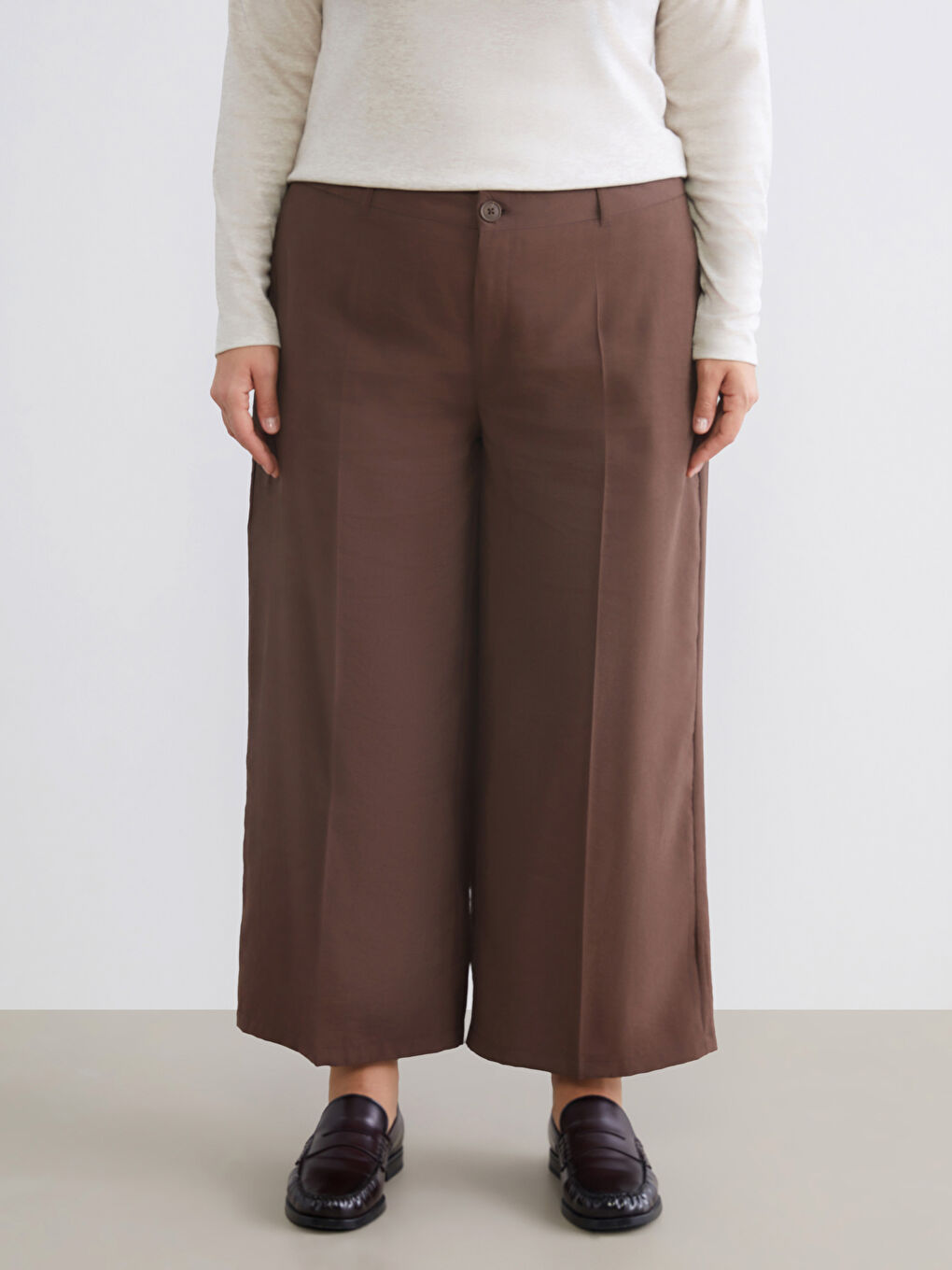 Kahverengi Modal Karışımlı Kadın Pileli Pantolon-3