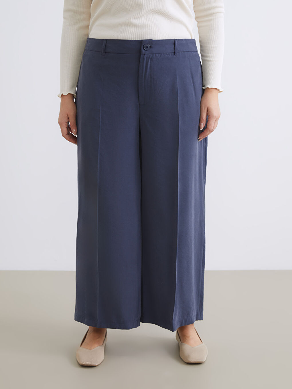Lacivert Modal Karışımlı Kadın Pileli Pantolon-2