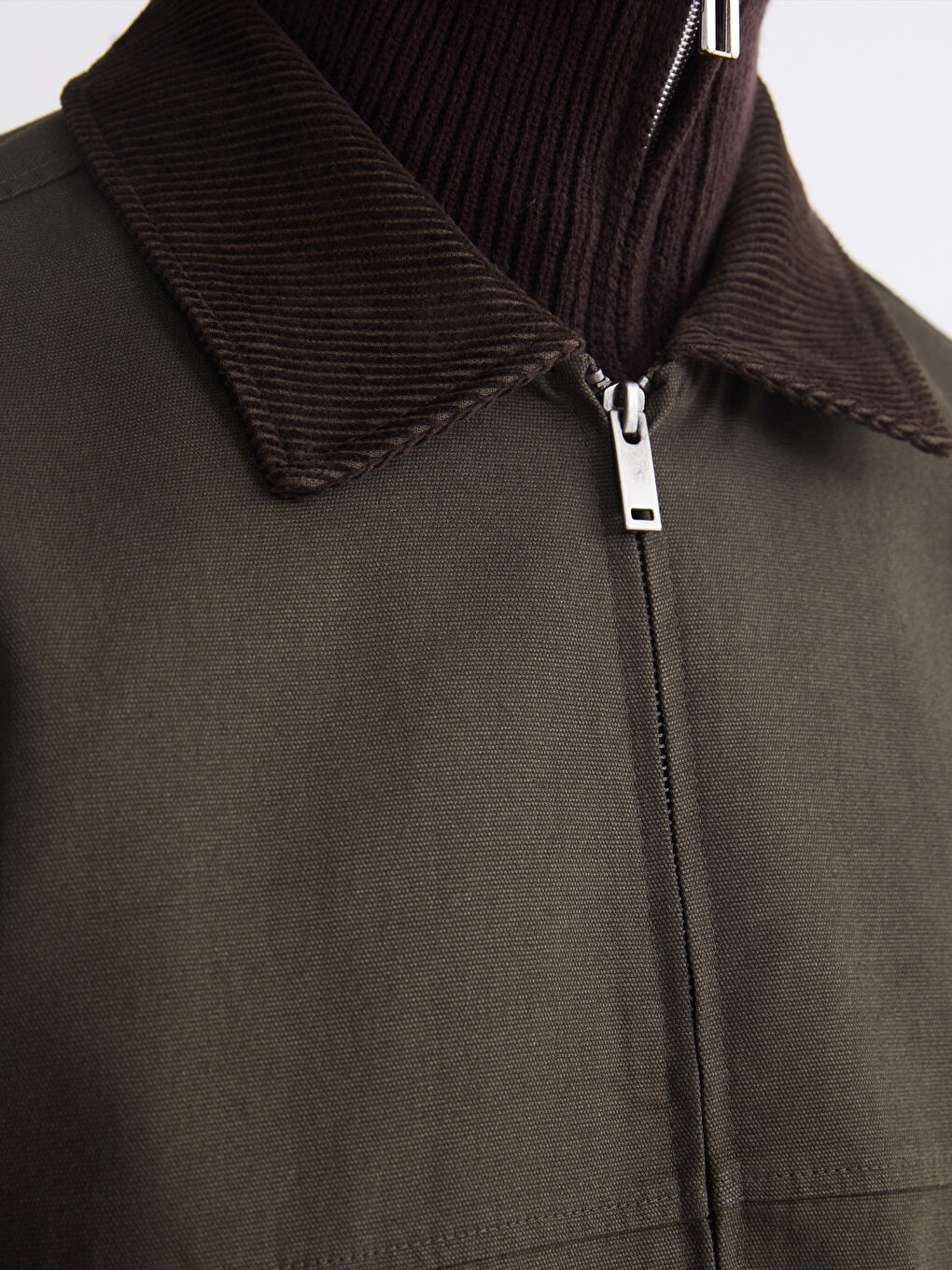 Haki Rahat Kalıp Kadife Yaka Erkek Mont-2