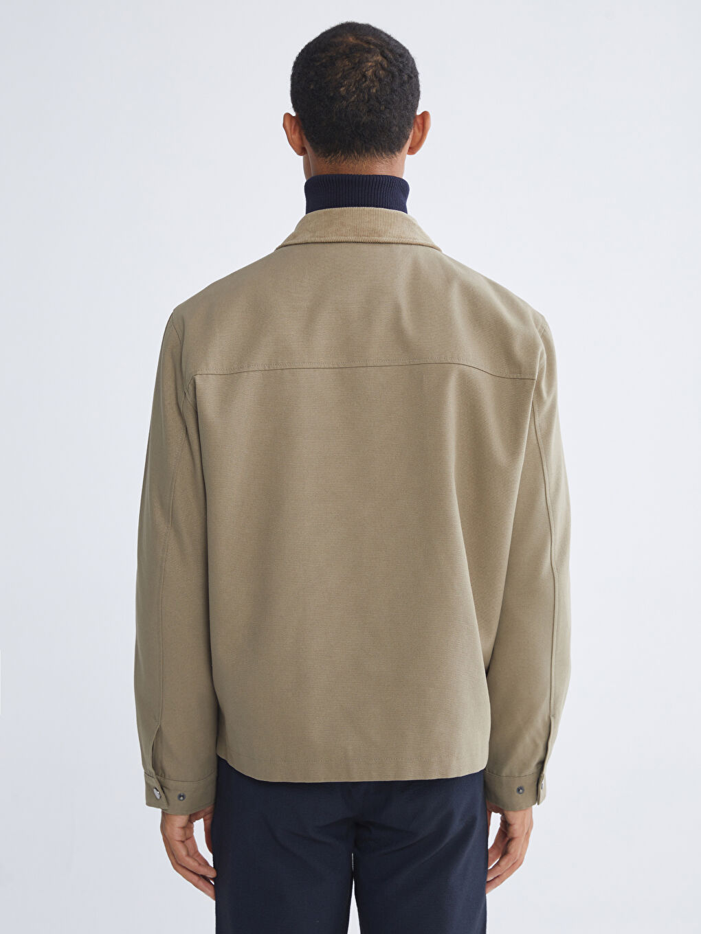 Bej Rahat Kalıp Kadife Yaka Erkek Mont-9