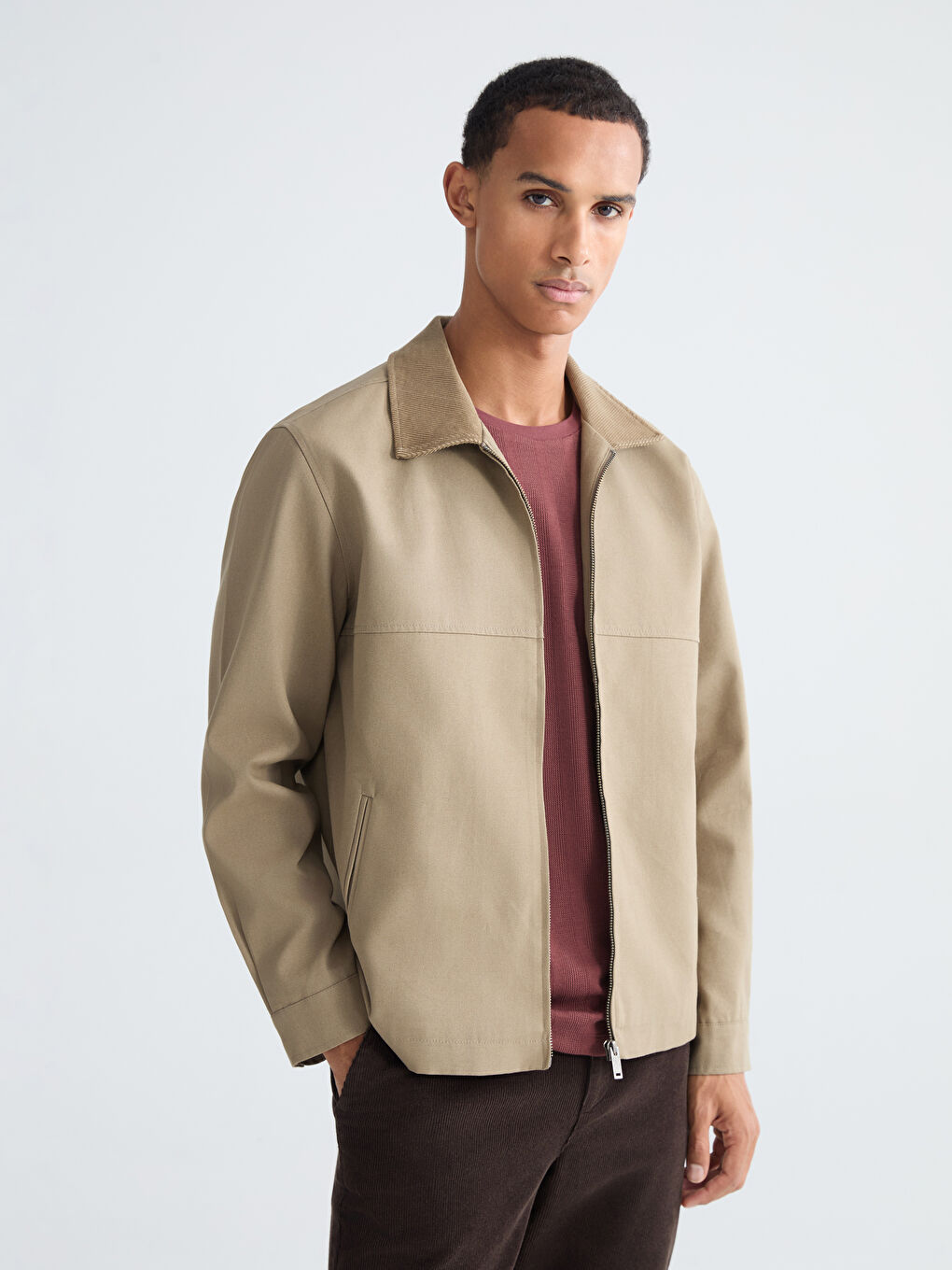 Bej Rahat Kalıp Kadife Yaka Erkek Mont-1