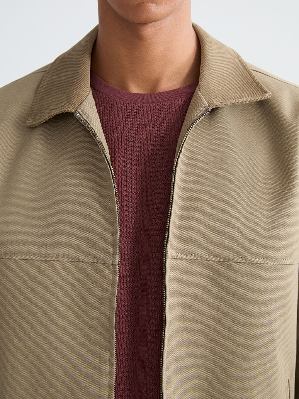 Bej Rahat Kalıp Kadife Yaka Erkek Mont-4