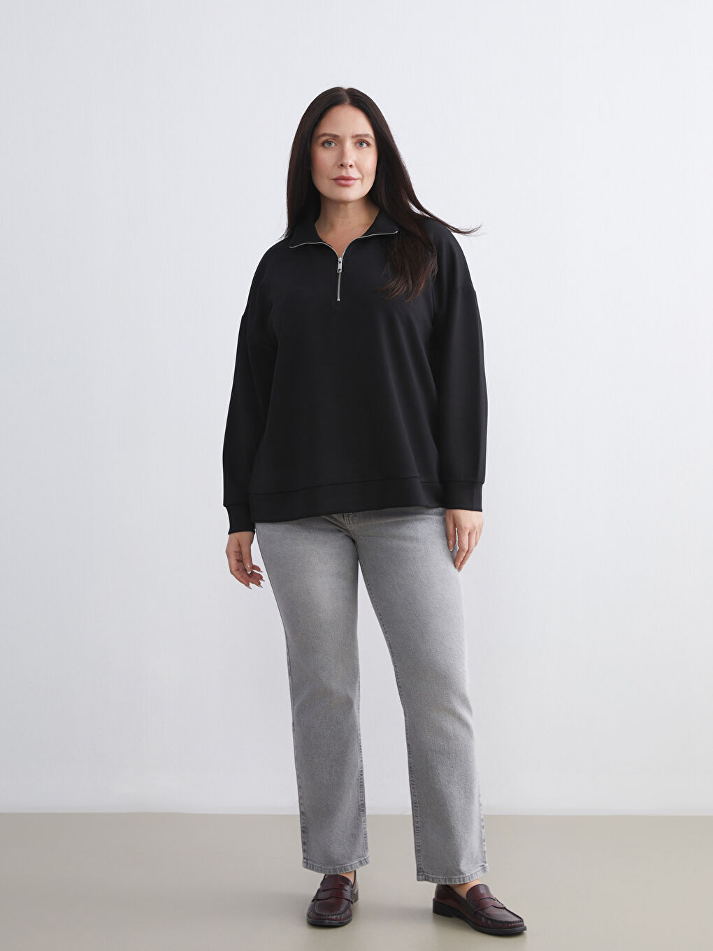 Gri Mom Fit Kadın Jean Pantolon