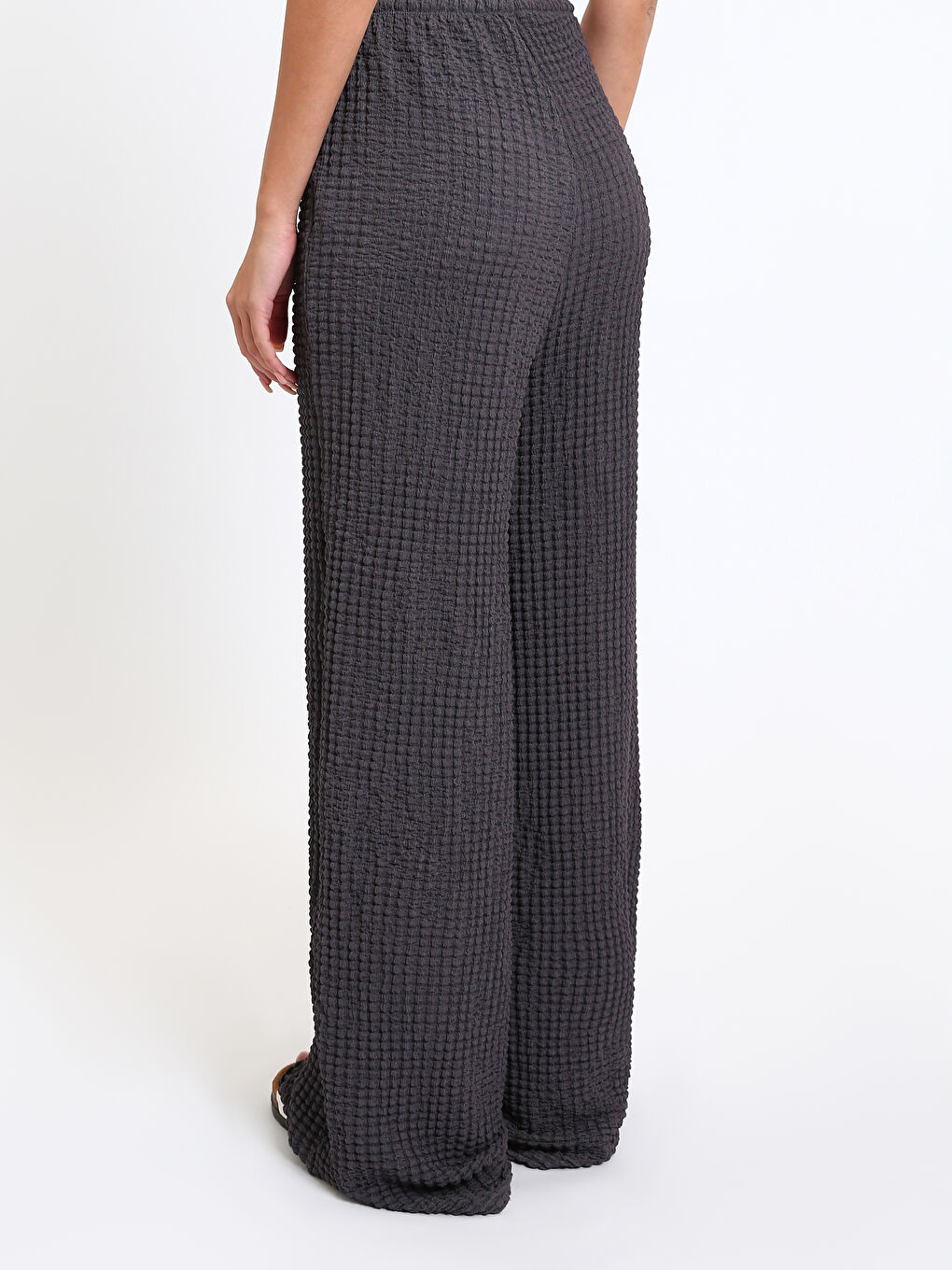 Elasticated Waist Textured Wide Leg Women's Trousers-4