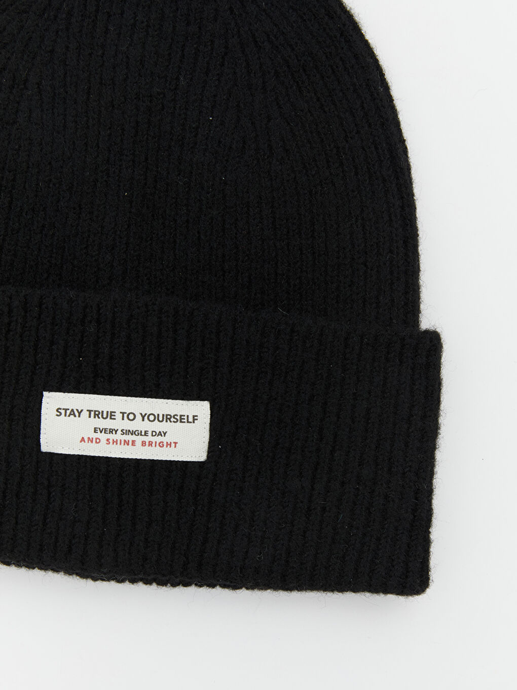 ტექსტით მოქარგული ქალებისთვის ბინი-1