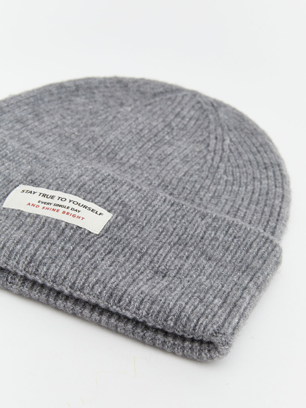 Вышитая Женская Шапка-2