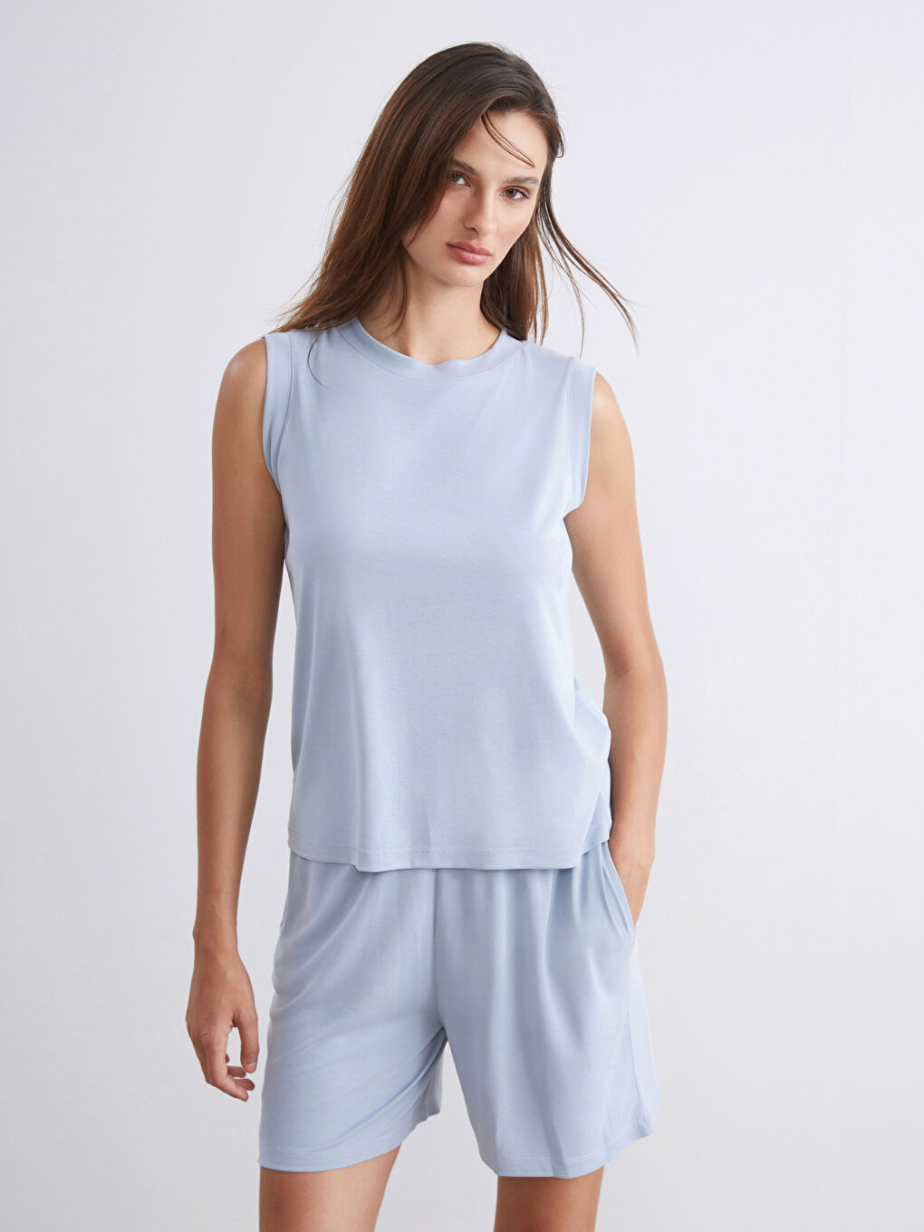 Mavi Bisiklet Yaka Kadın Atlet