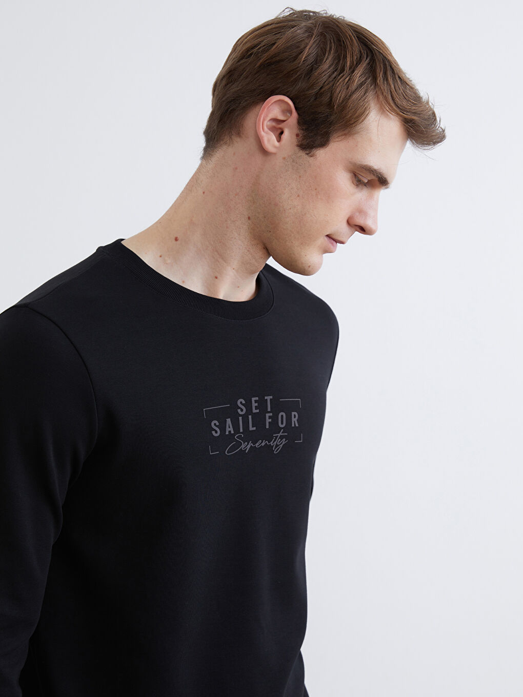 Siyah Bisiklet Yaka Baskılı Erkek Sweatshirt