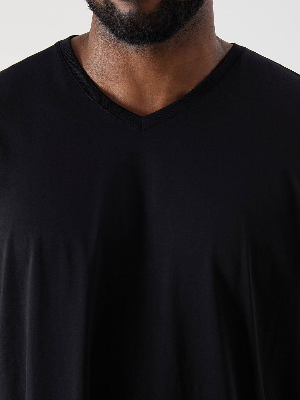 Siyah Büyük Beden V Yaka Penye Erkek Tişört-9